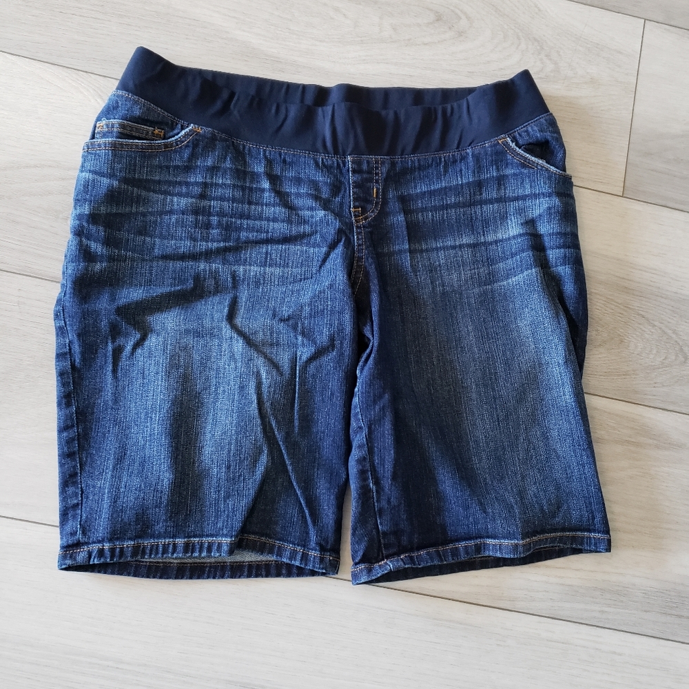Denim Maternity Short with elastic waistband